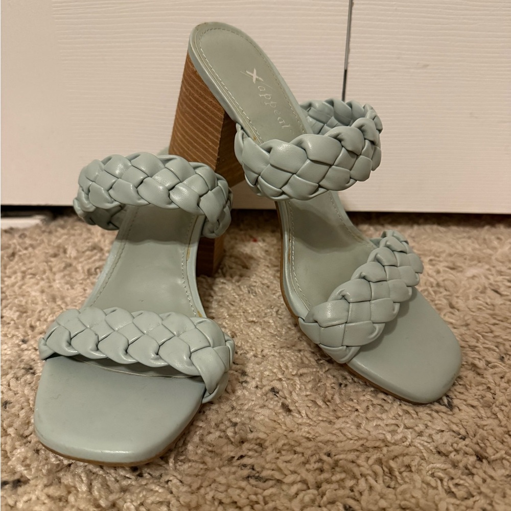 Women’s Teal Braided heels